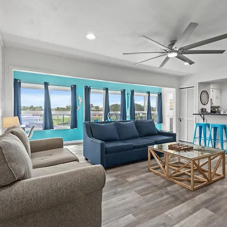 Tranquil Tortuga Lake View Central Destin